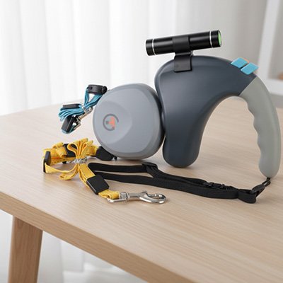 Laisse double pour chien présentation table