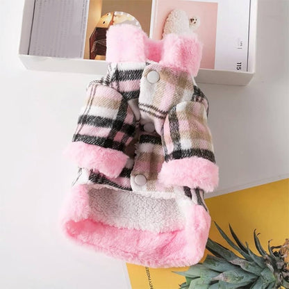 manteau pour chien vu dessous rose