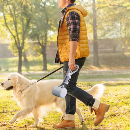 Promen net gris ramasse crotte pour chien chien maitre promenade 1